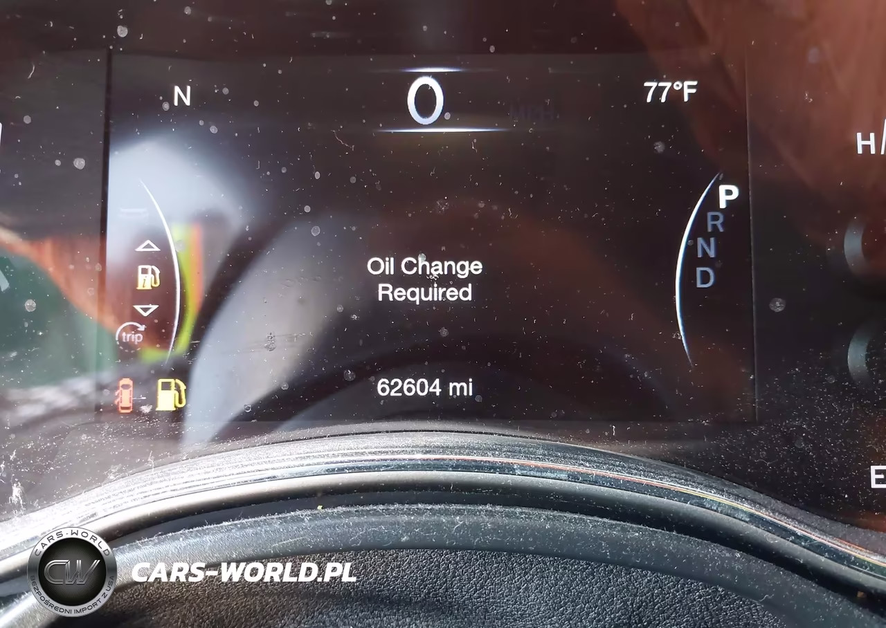 2020 Jeep Grand Cherokee Laredo E 4X4 VIN:1C4RJFAG2LC410028 - 16