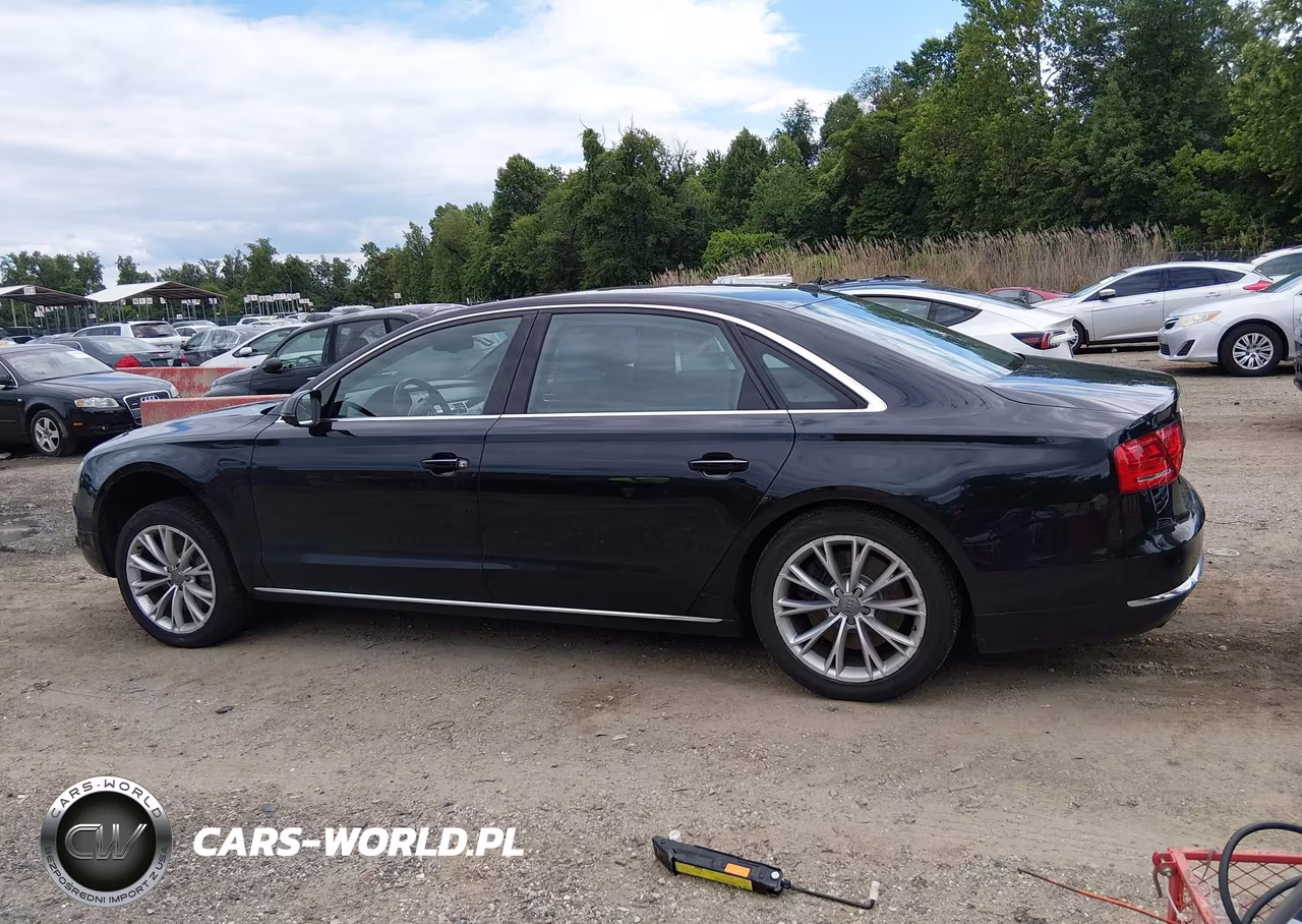 2012 Audi A8 L L 4.2 (Tiptronic) (No Longer Orderable) VIN:WAURVAFD6CN032853 - 14