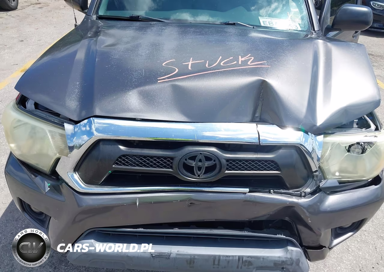 2015 Toyota Tacoma Prerunner V6 VIN:5TFJU4GN4FX069145 - 10