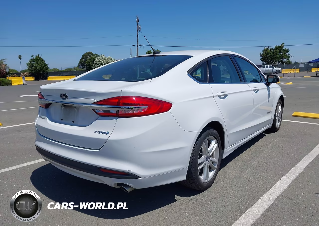 2018 Ford Fusion Hybrid S VIN:3FA6P0UU4JR243630 - 6