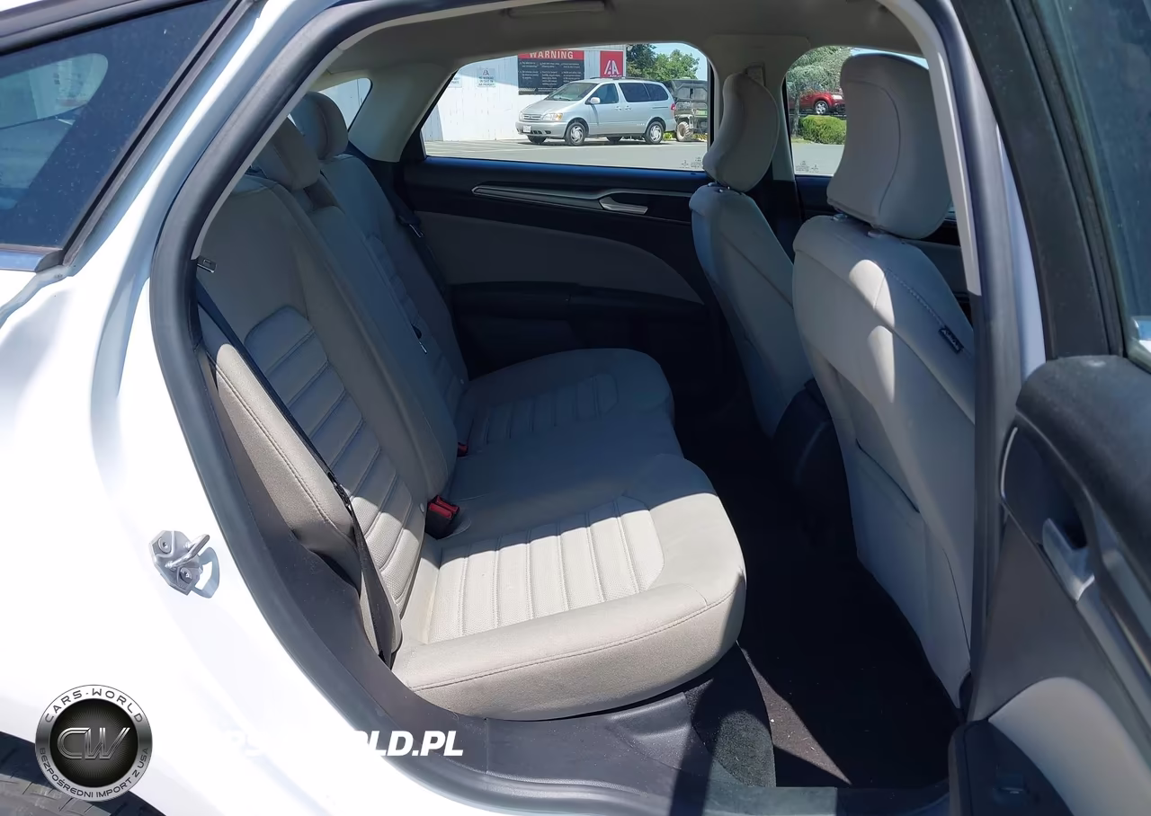 2018 Ford Fusion Hybrid S VIN:3FA6P0UU4JR243630 - 8