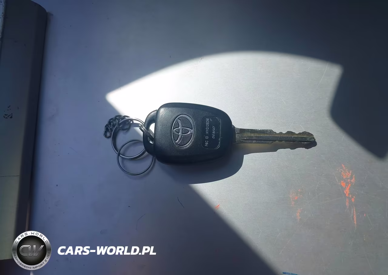 2014 Toyota Camry Le VIN:4T4BF1FK1ER437142 - 11