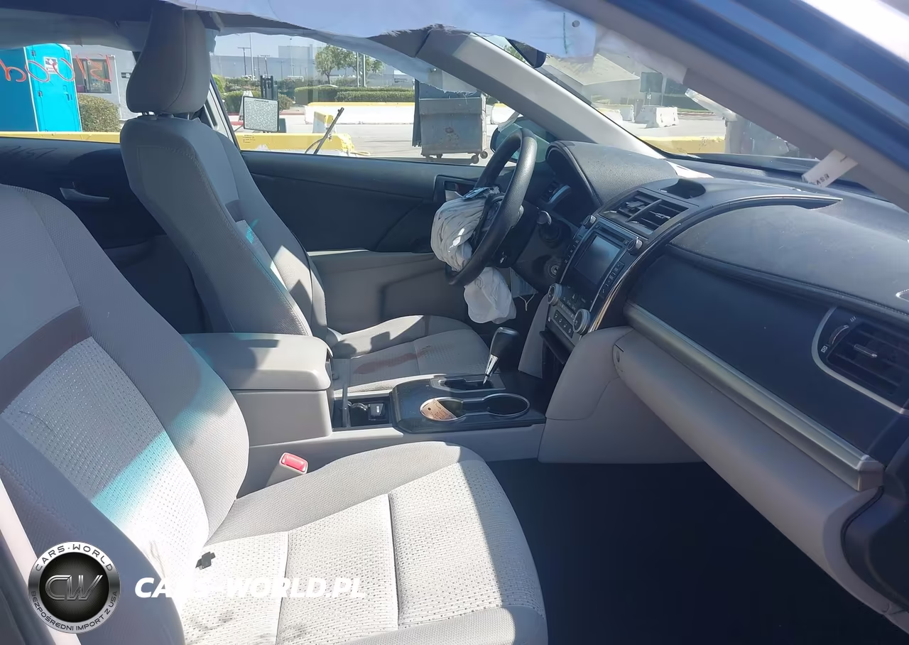 2014 Toyota Camry Le VIN:4T4BF1FK1ER437142 - 5