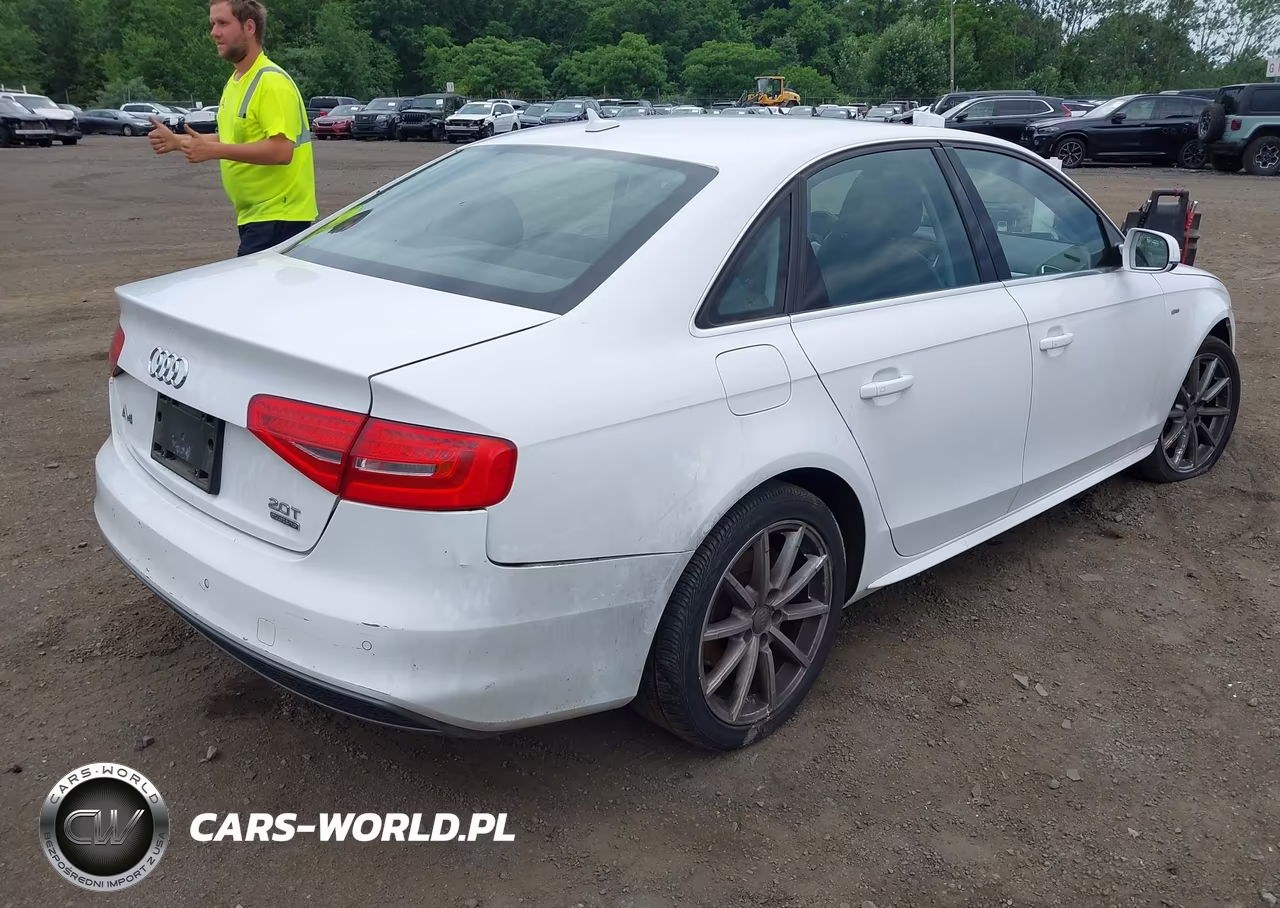 2016 Audi A4 Premium Plus VIN:WAUFFAFL1GN015617 - 4