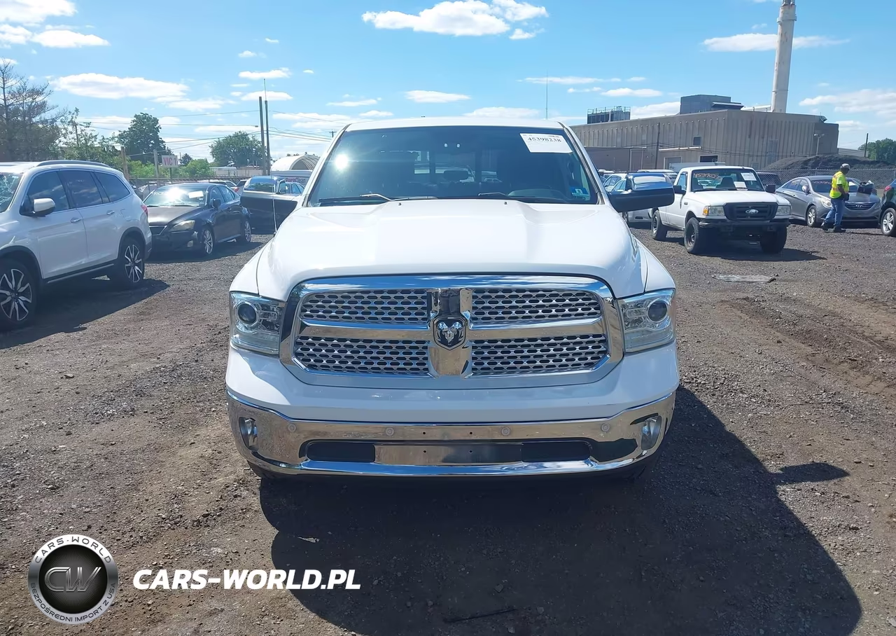 2018 Ram 1500 Laramie 4X4 5'7 Box VIN:1C6RR7NM5JS238568 - 12