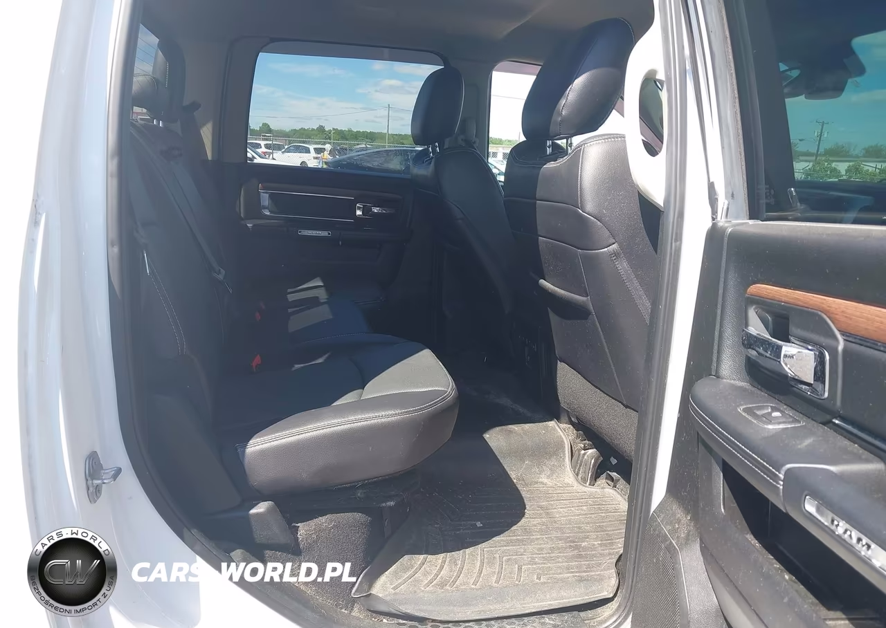 2018 Ram 1500 Laramie 4X4 5'7 Box VIN:1C6RR7NM5JS238568 - 8