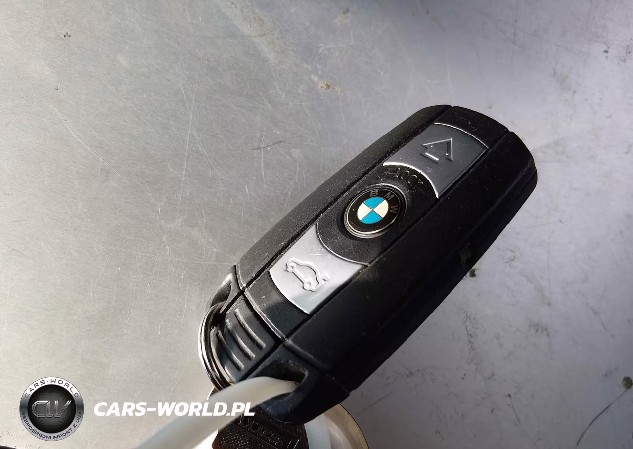 2011 BMW M3 VIN:WBSKG9C58BE645431 - 11
