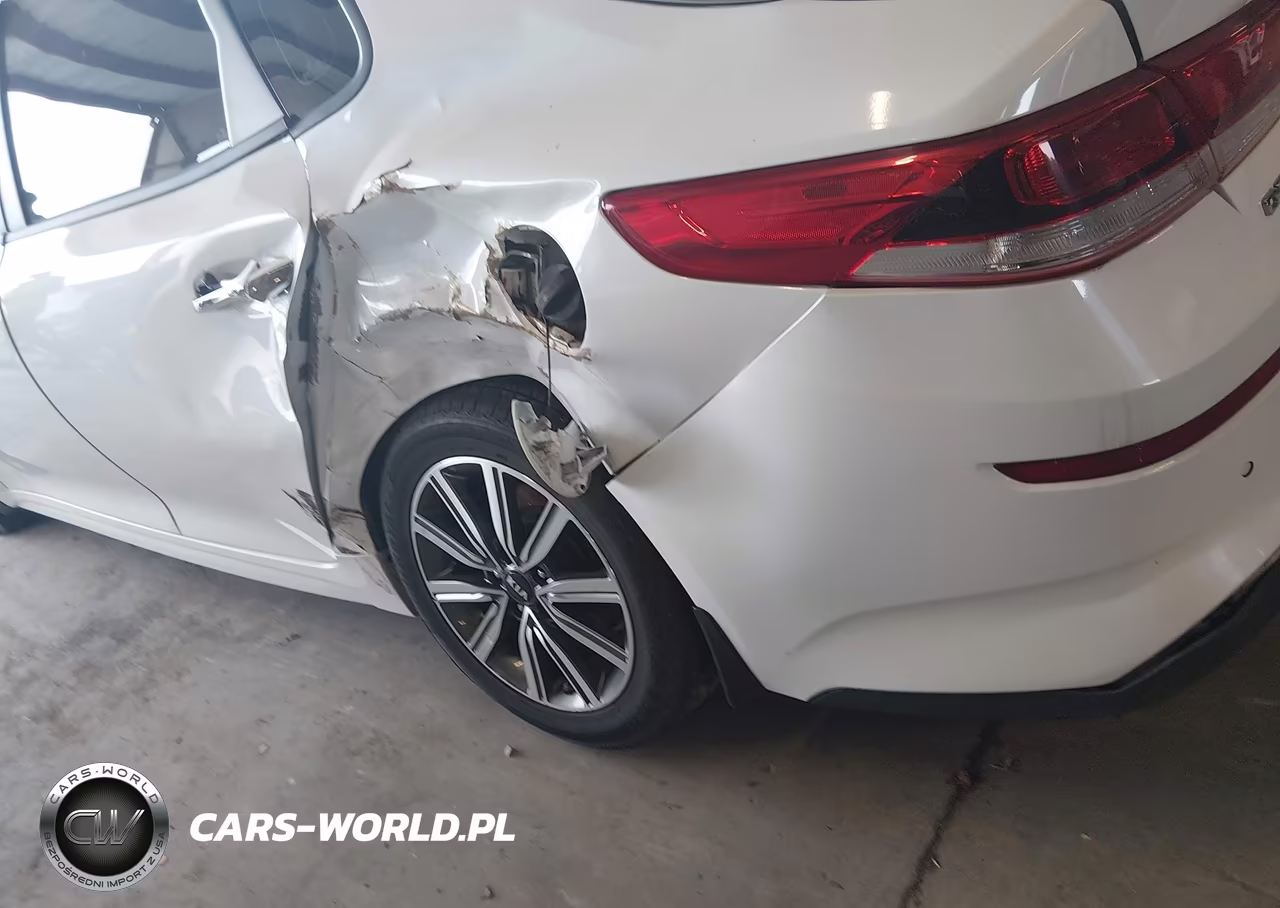 2019 Kia Optima Lx VIN:5XXGT4L35KG354942 - 20