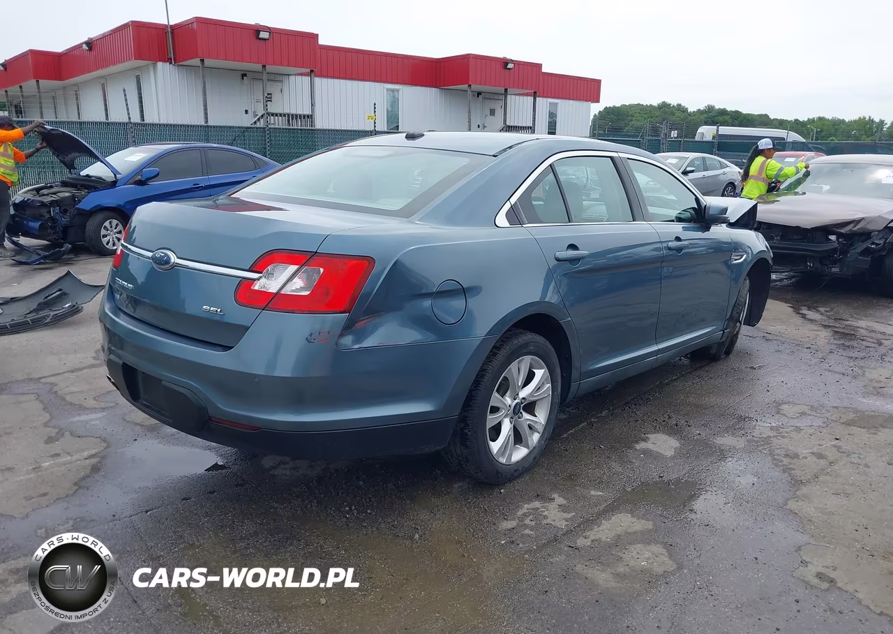 2010 Ford Taurus Sel VIN:1FAHP2EW7AG137376 - 4