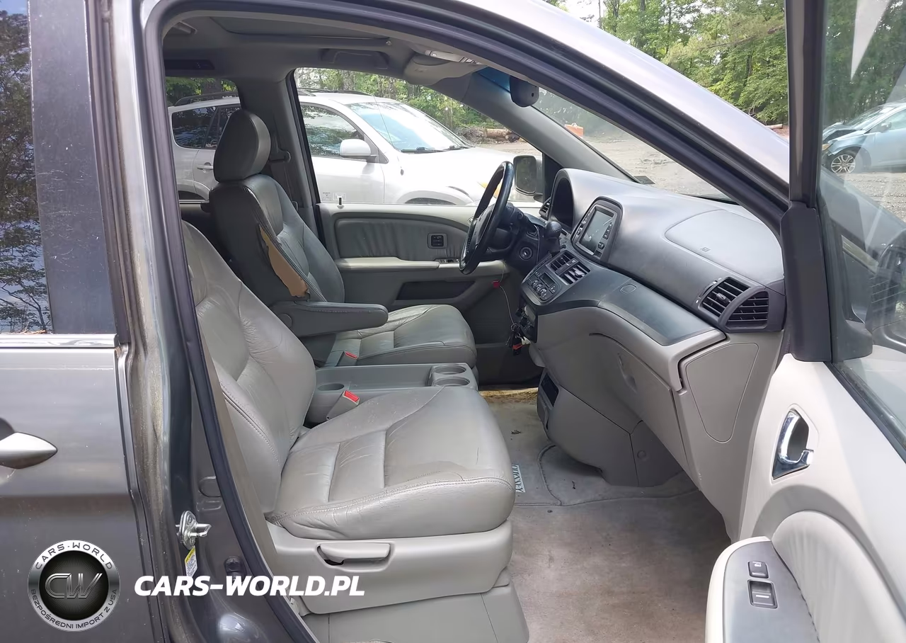 2007 Honda Odyssey Touring VIN:5FNRL38847B031712 - 5