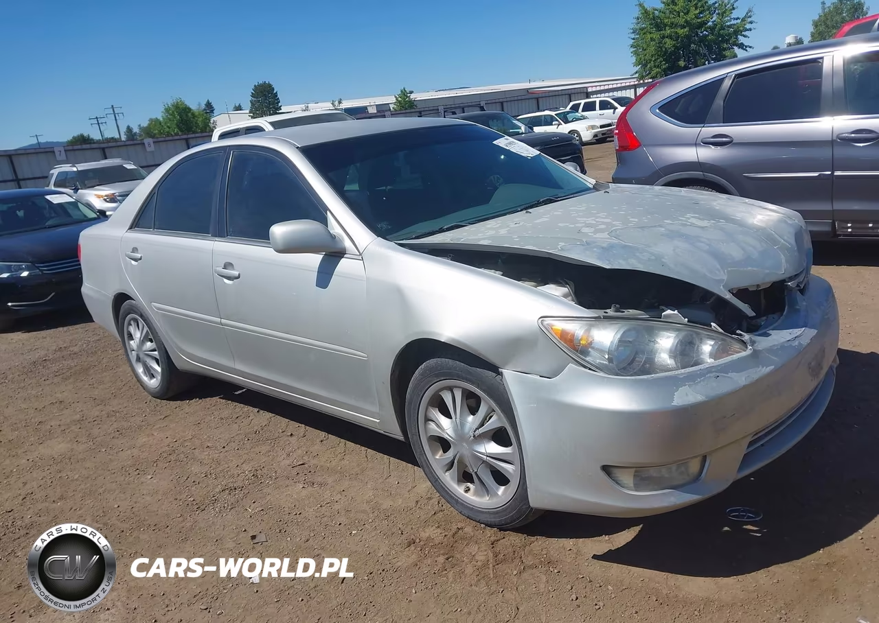2005 Toyota Camry Le