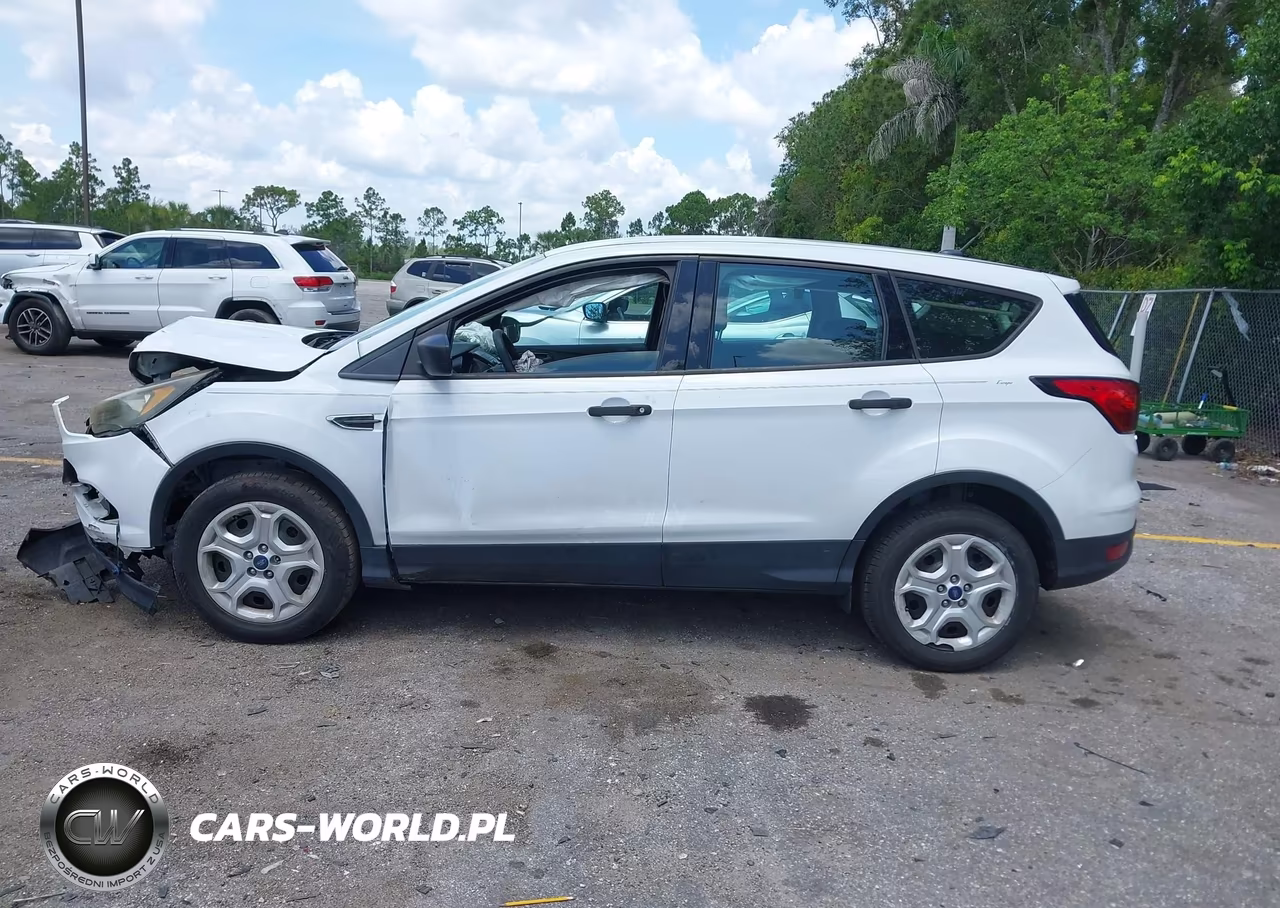 2019 Ford Escape S VIN:1FMCU0F72KUA12292 - 14