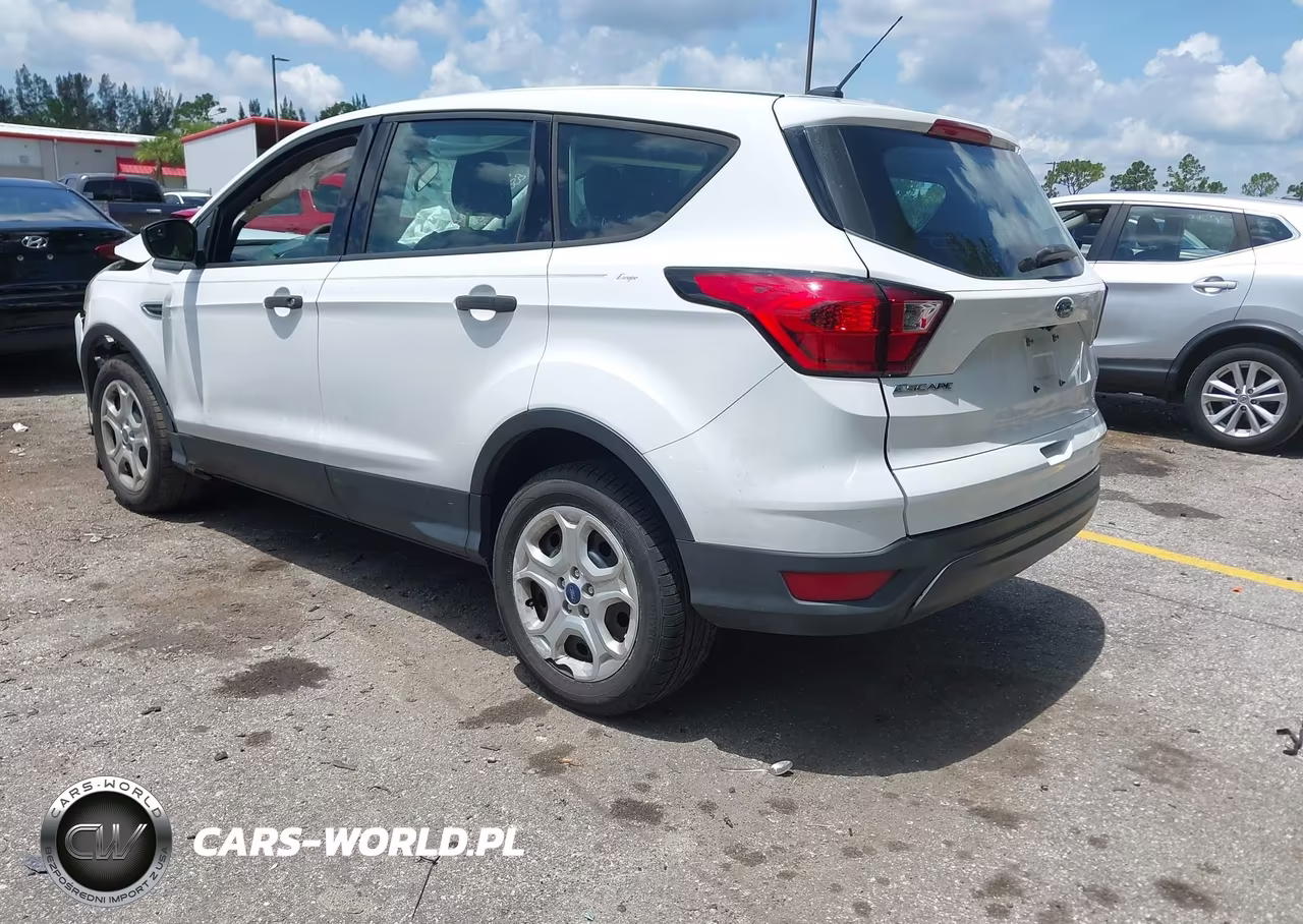 2019 Ford Escape S VIN:1FMCU0F72KUA12292 - 3