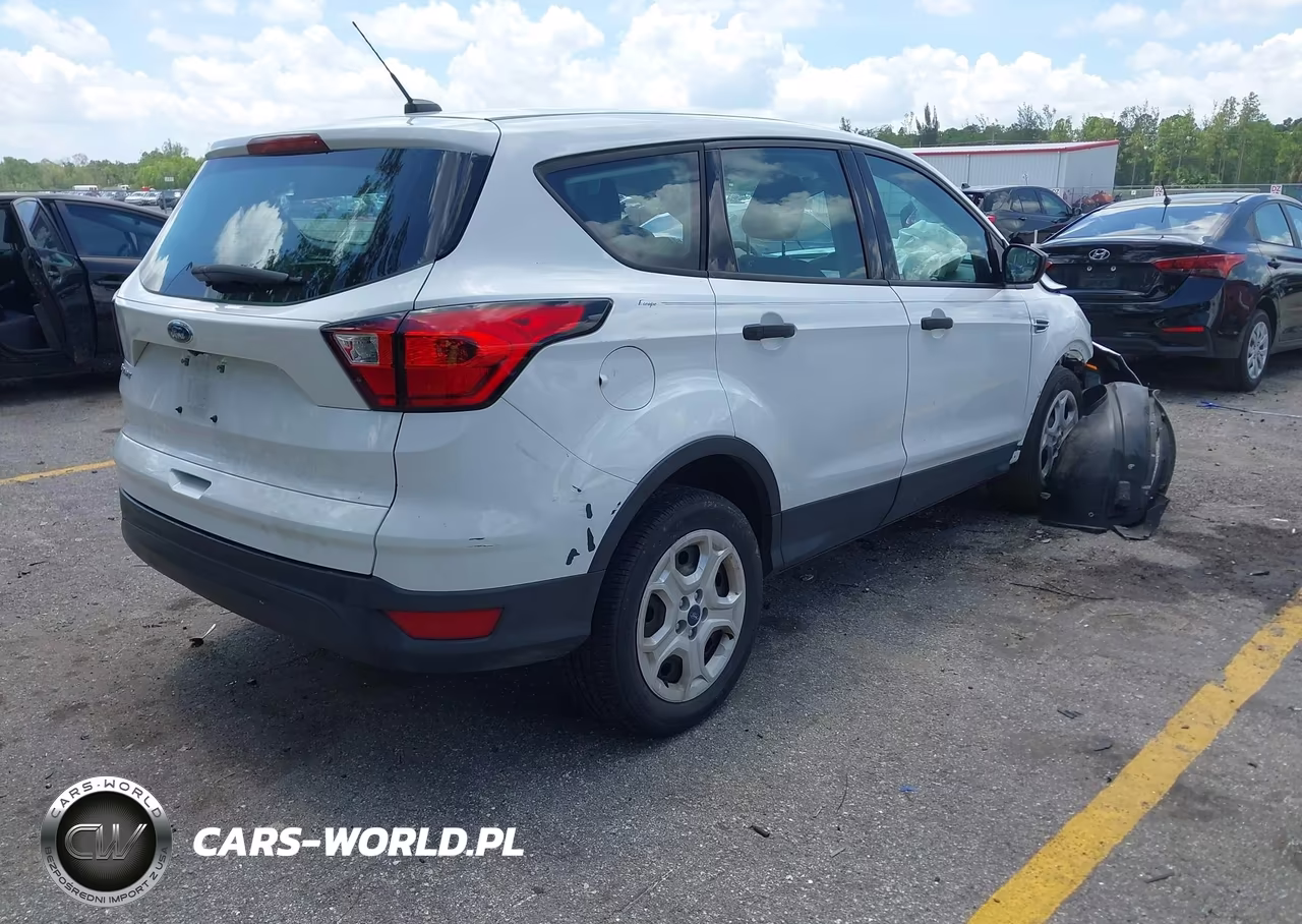2019 Ford Escape S VIN:1FMCU0F72KUA12292 - 4