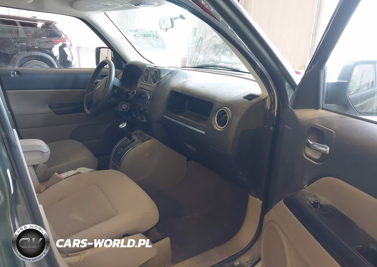 2009 Jeep Patriot Sport VIN:1J4FT28B89D194537 - 5