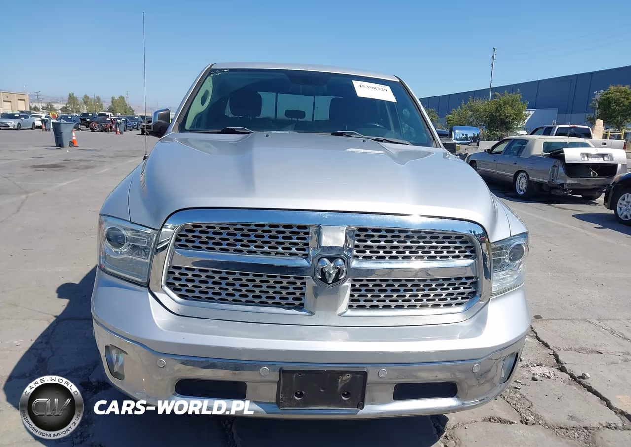 2018 Ram 1500 Laramie 4X4 5'7 Box VIN:1C6RR7NM8JS355044 - 12
