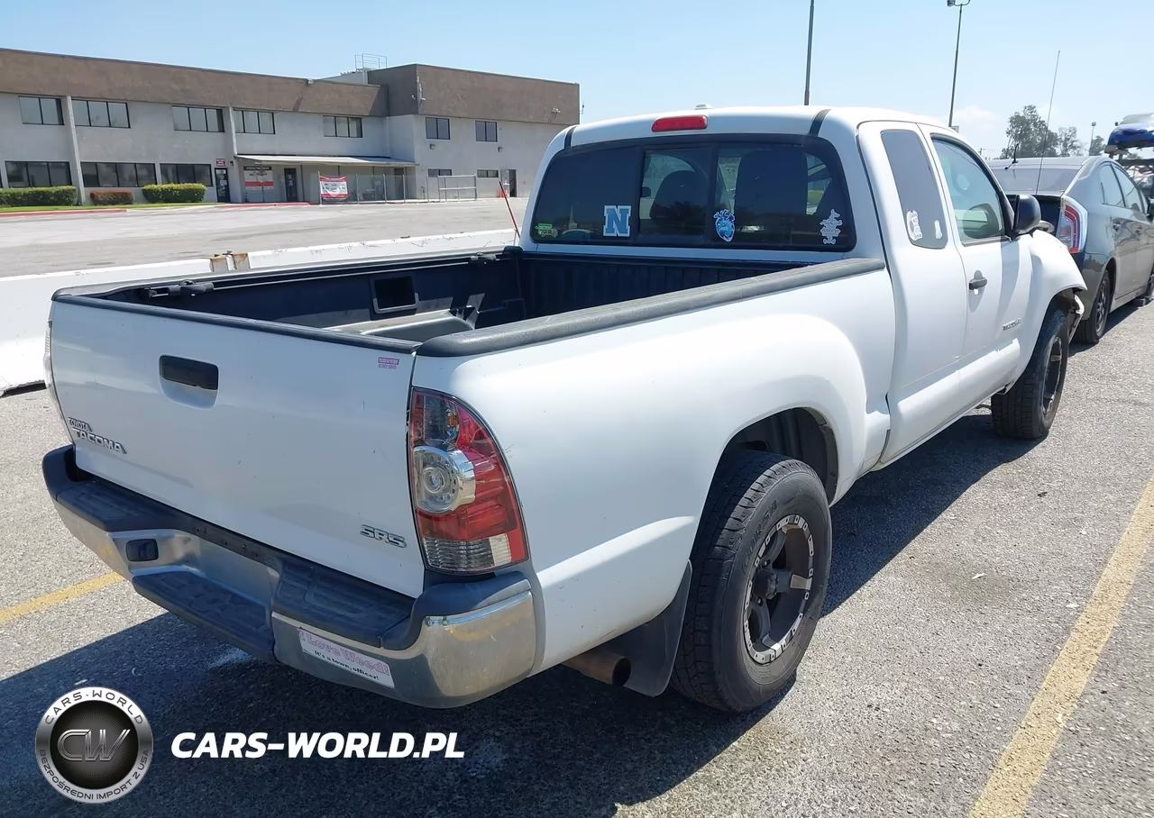 2010 Toyota Tacoma VIN:5TETX4CN3AZ680565 - 4