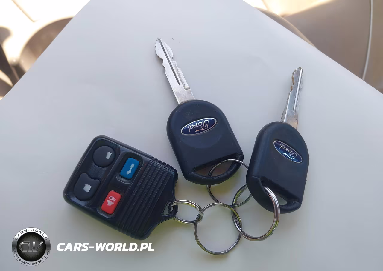 2003 Ford Taurus Ses VIN:1FAFP55S13G263094 - 11