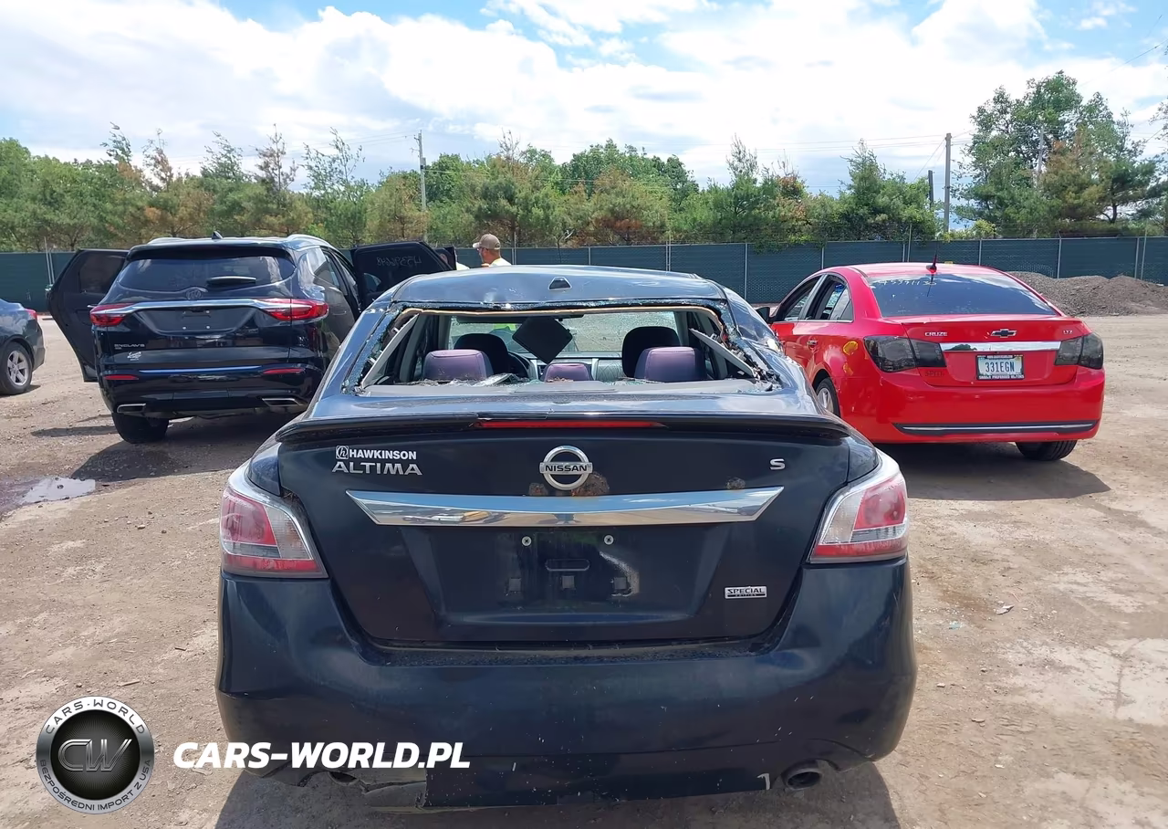 2015 Nissan Altima 2.5 S VIN:1N4AL3AP2FC497977 - 17