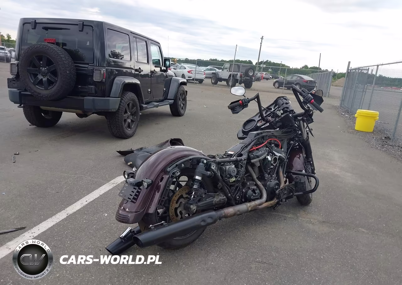 2022 Harley-Davidson Flhxs VIN:1HD1KRP17NB649953 - 4