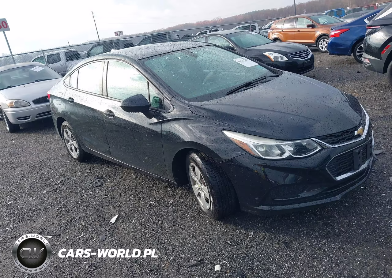 2018 Chevrolet Cruze Ls Auto – zdjęcie 1 z 15