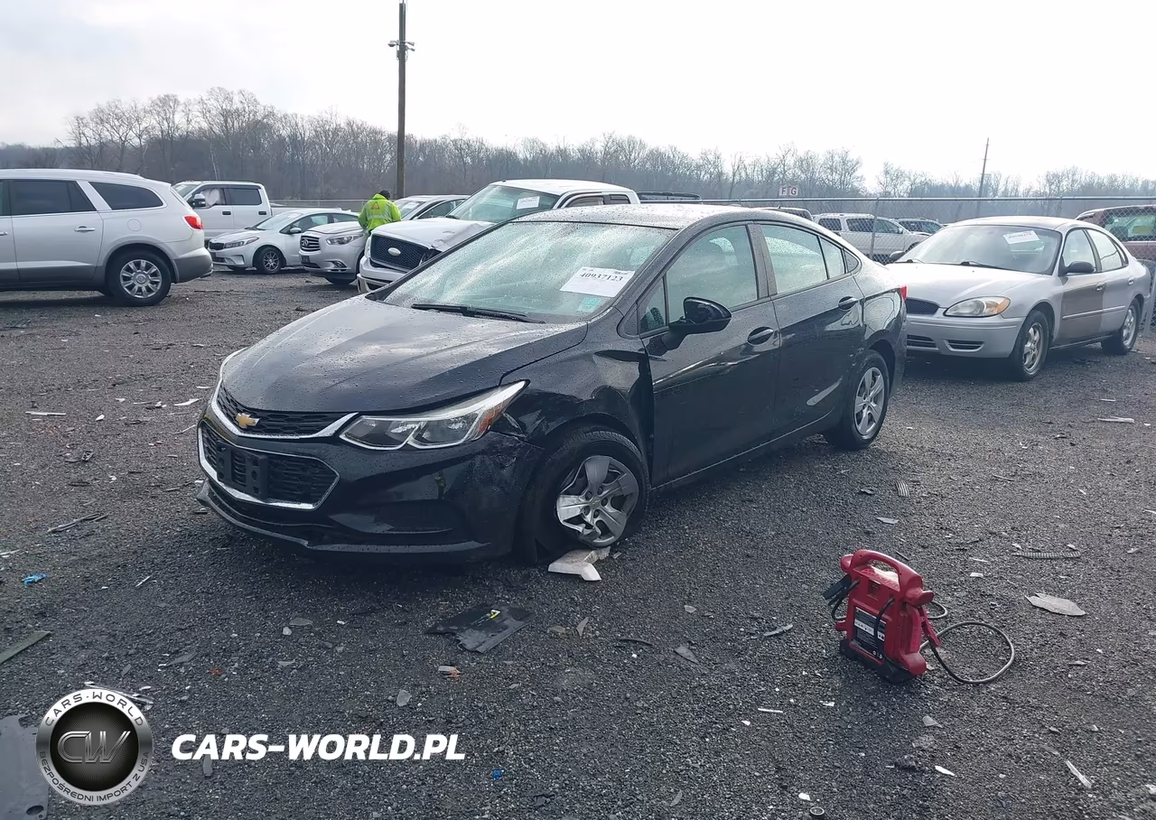 2018 Chevrolet Cruze Ls Auto VIN:1G1BC5SM8J7135841 - 2