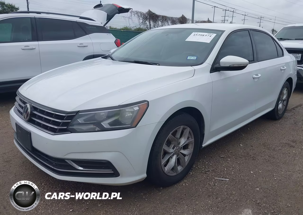 2018 Volkswagen Passat 2.0T R-Line-2.0T S VIN:1VWAA7A30JC016442 - 2