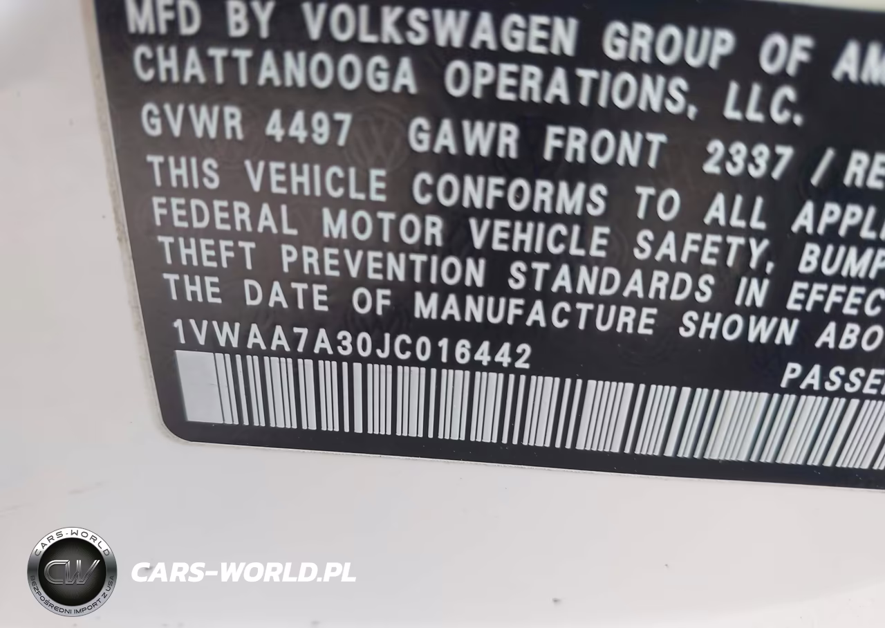 2018 Volkswagen Passat 2.0T R-Line-2.0T S VIN:1VWAA7A30JC016442 - 9