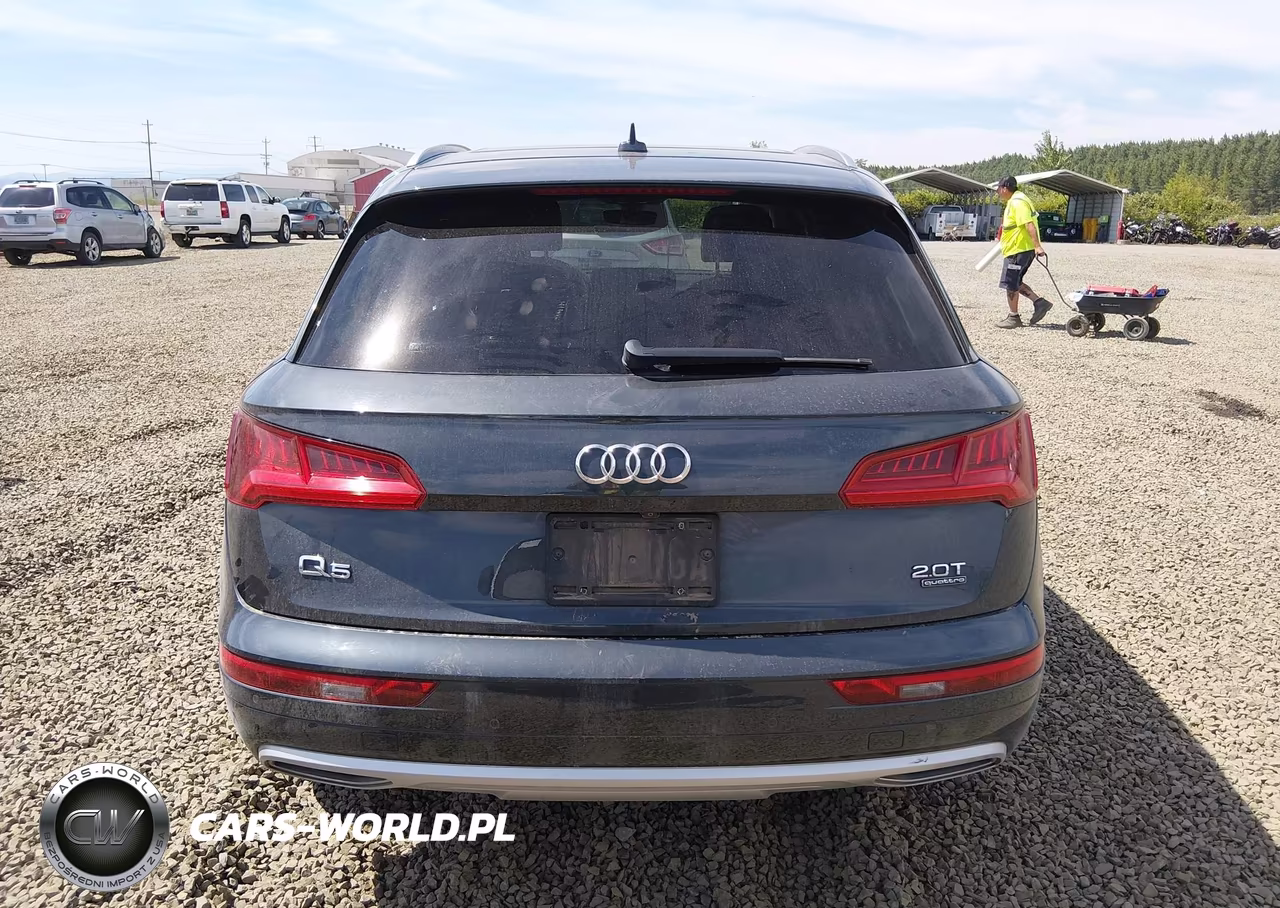 2018 Audi Q5 2.0T Premium-2.0T Tech Premium VIN:WA1BNAFY9J2082209 - 16