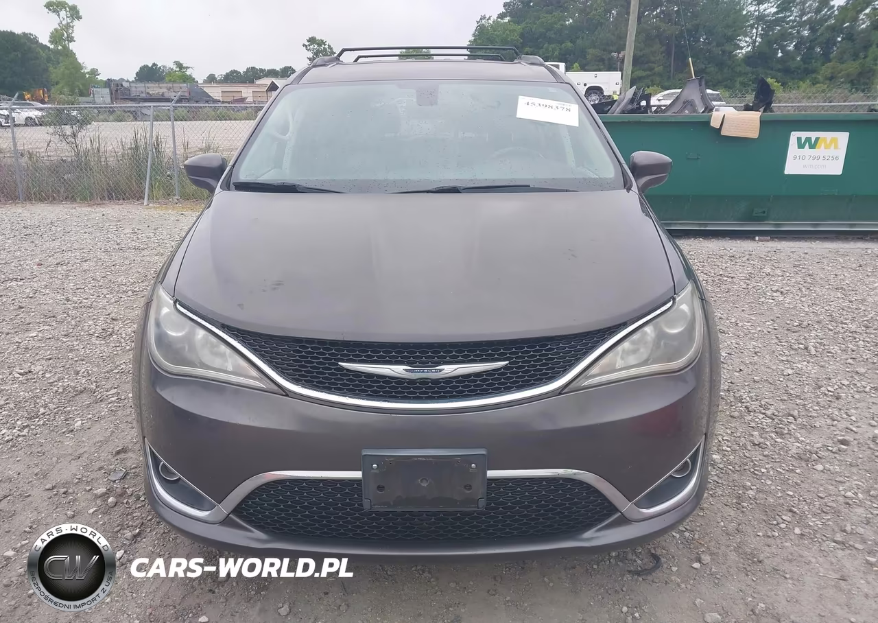 2017 Chrysler Pacifica Touring-L VIN:2C4RC1BG3HR539647 - 12