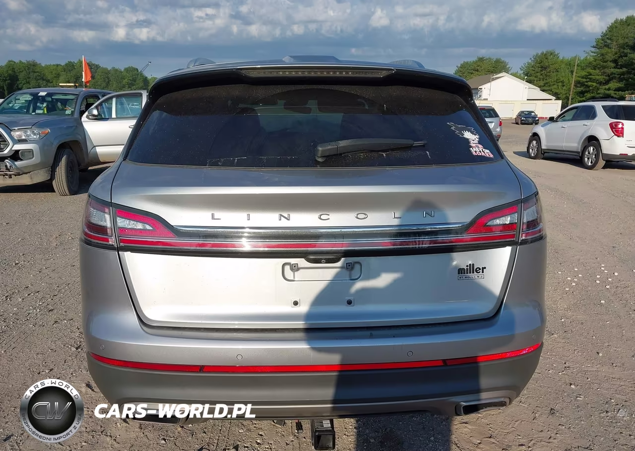 2022 Lincoln Nautilus Standard VIN:2LMPJ8J91NBL28010 - 15