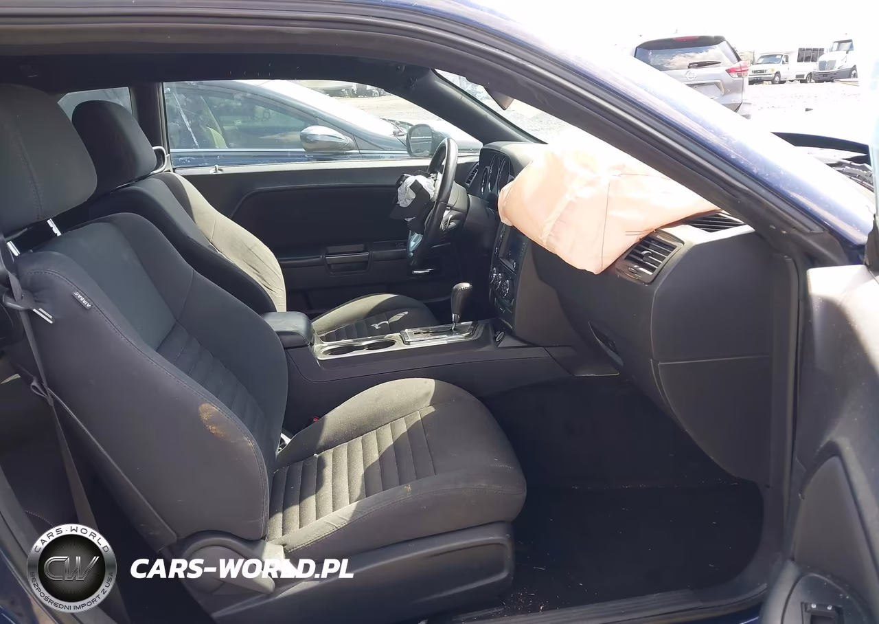 2014 Dodge Challenger Sxt VIN:2C3CDYAG6EH111431 - 5
