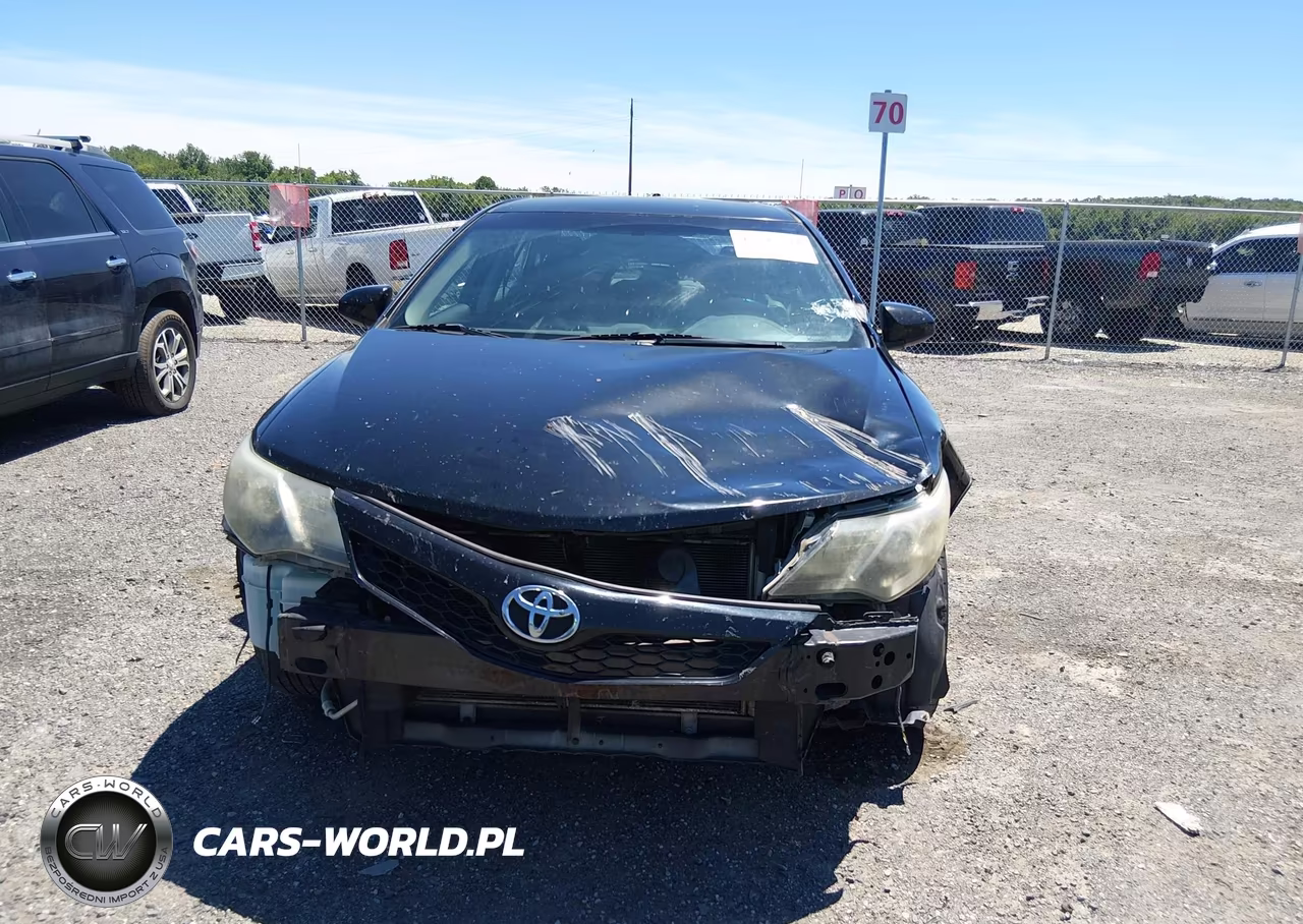 2014 Toyota Camry Se VIN:4T1BF1FKXEU812570 - 13