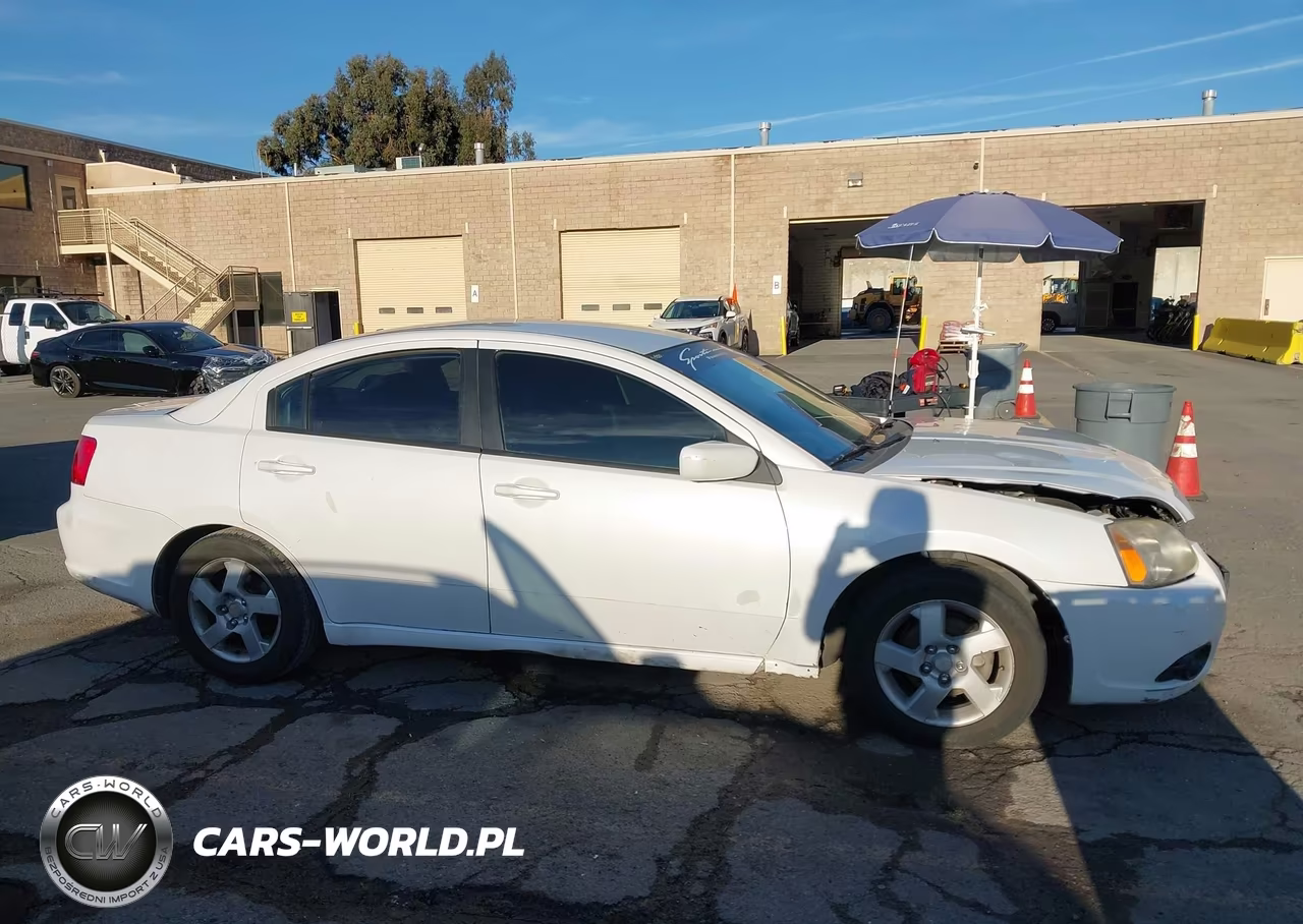MITSUBISHI GALANT VIN:4A32B2FF3CE009029 - 13