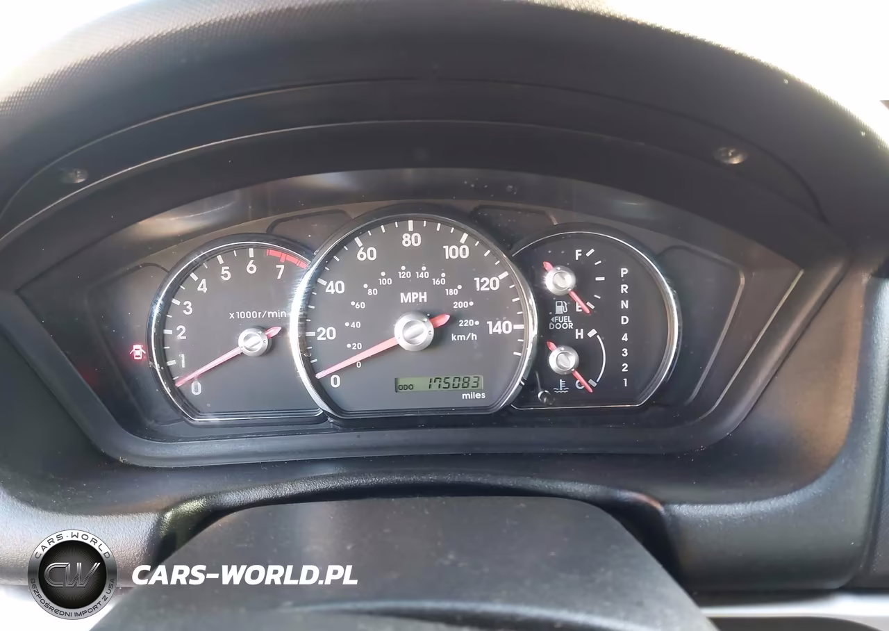 MITSUBISHI GALANT VIN:4A32B2FF3CE009029 - 7