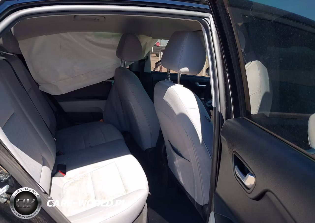 2022 Kia Rio S VIN:3KPA24AD6NE490403 - 8