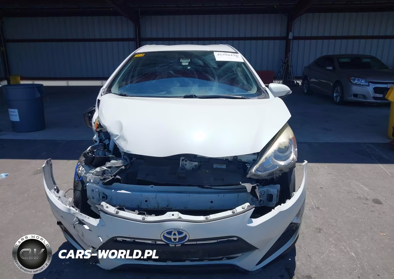 2017 Toyota Prius C One VIN:JTDKDTB31H1597638 - 13