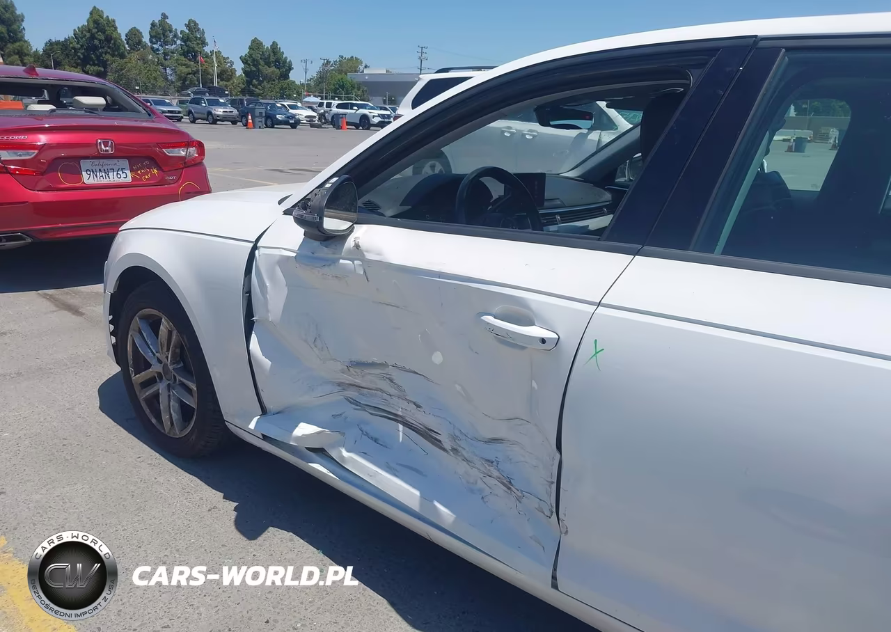 2017 Audi A4 Premium VIN:WAUANAF41HA141927 - 18
