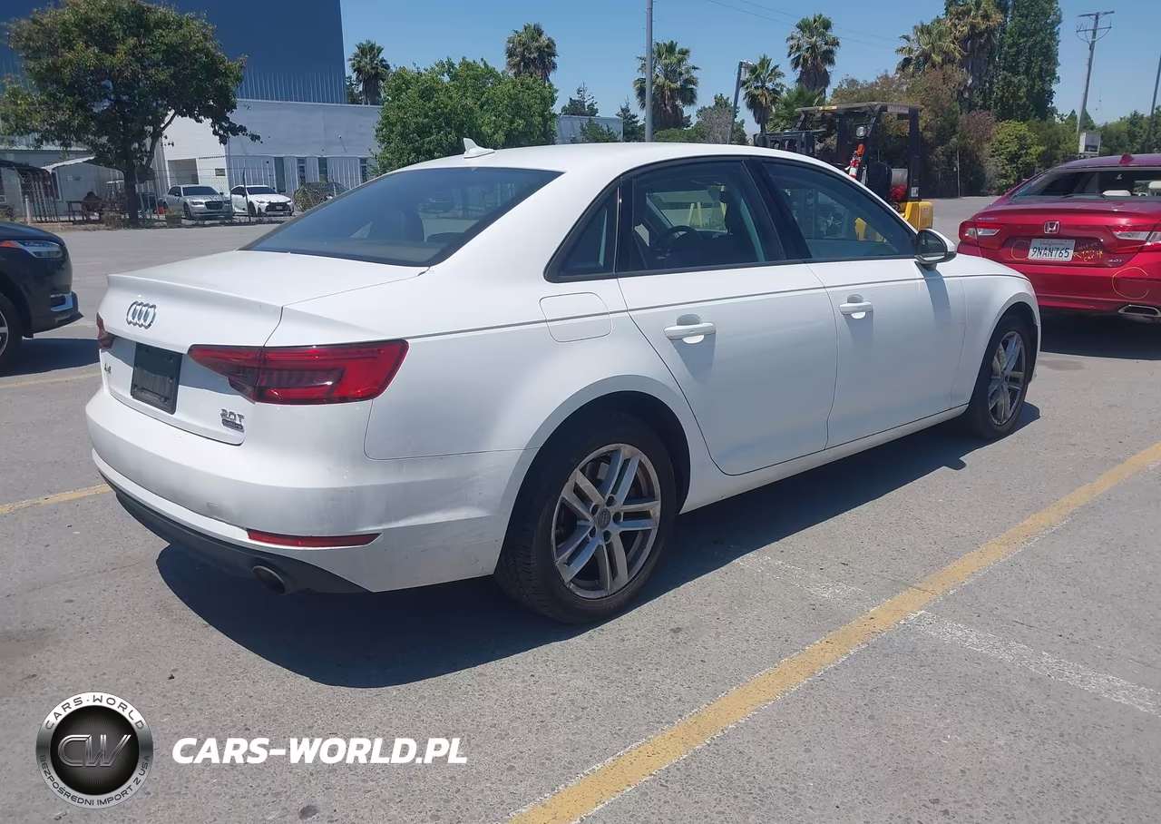 2017 Audi A4 Premium VIN:WAUANAF41HA141927 - 4