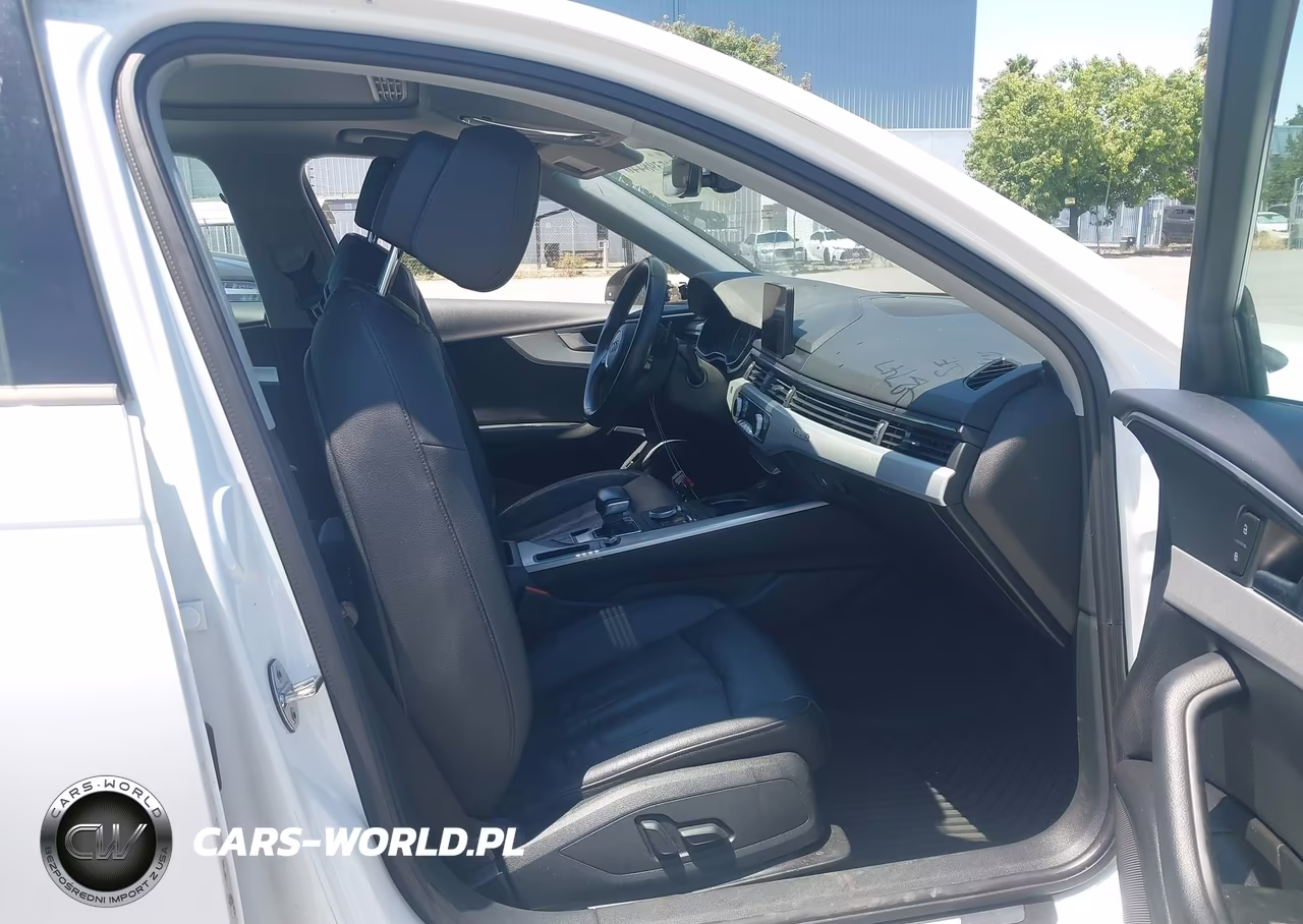2017 Audi A4 Premium VIN:WAUANAF41HA141927 - 5