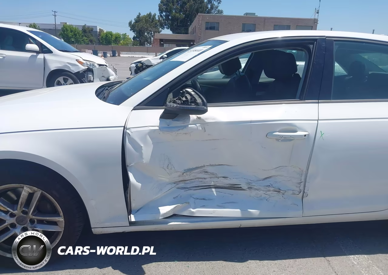 2017 Audi A4 Premium VIN:WAUANAF41HA141927 - 6