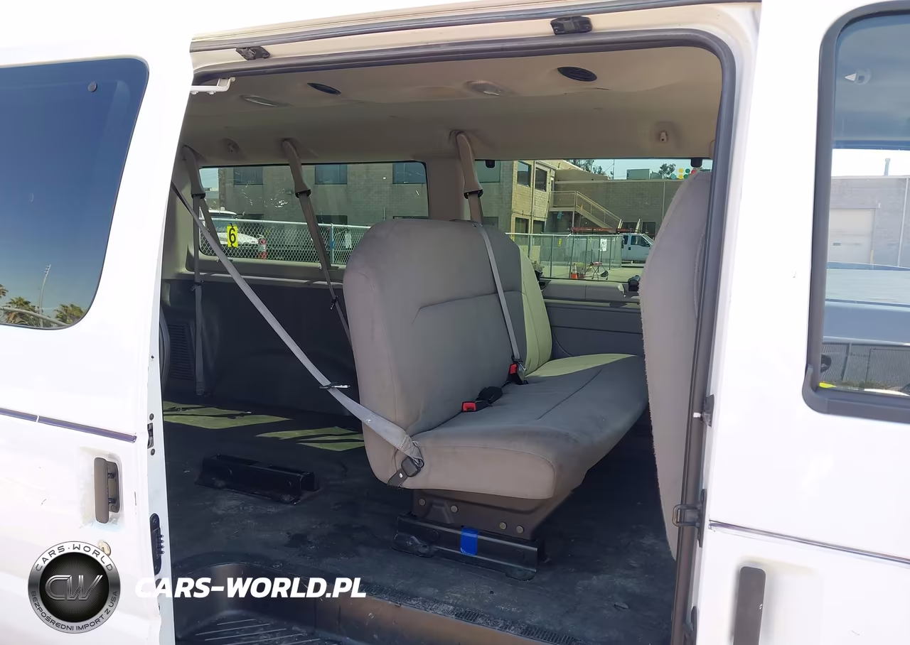 2008 Ford E-350 Super Duty Xl-Xlt VIN:1FBNE31L38DA24741 - 8