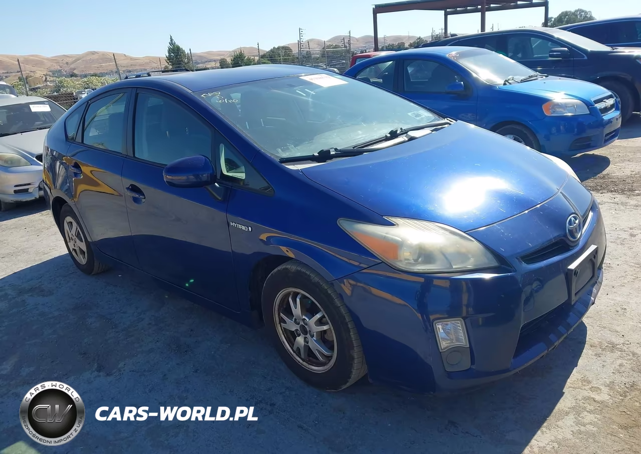 2011 Toyota Prius Three