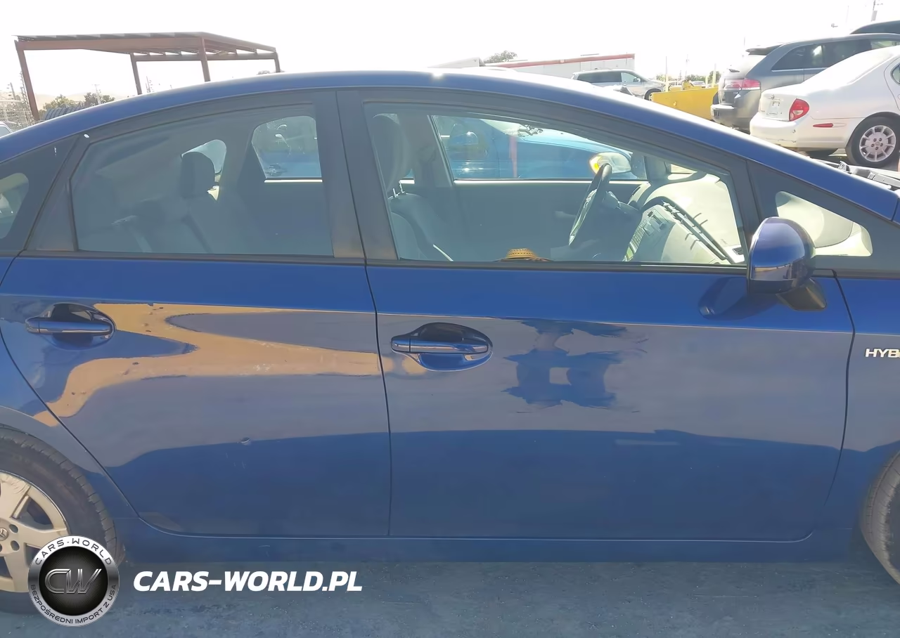 2011 Toyota Prius Three VIN:JTDKN3DU3B0259349 - 13