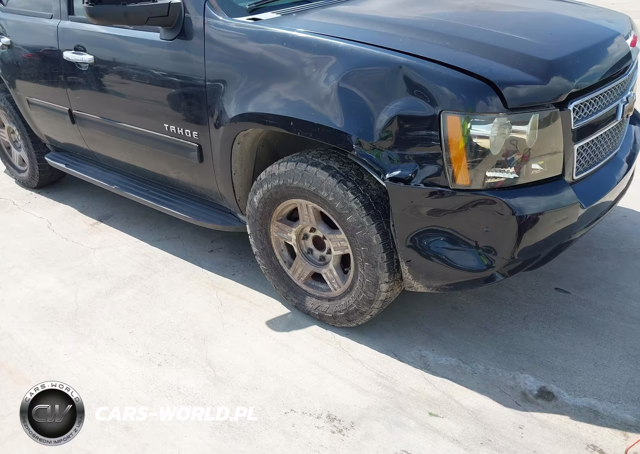 2011 Chevrolet Tahoe Ls VIN:1GNSCAE03BR340070 - 6