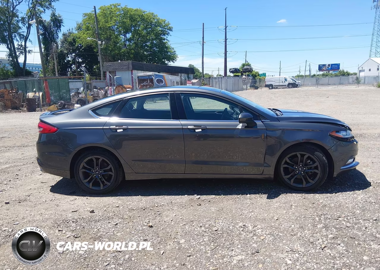 2018 Ford Fusion S VIN:3FA6P0G77JR228562 - 13
