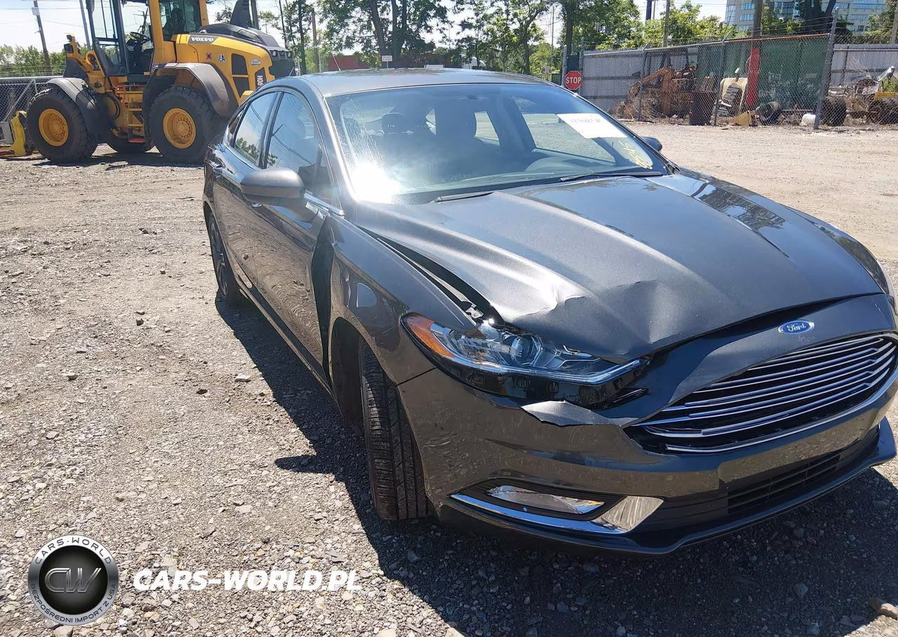 2018 Ford Fusion S VIN:3FA6P0G77JR228562 - 6