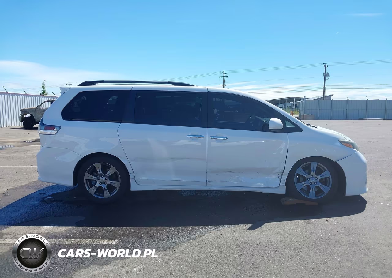 2017 Toyota Sienna Se 8 Passenger VIN:5TDXZ3DC8HS818305 - 13