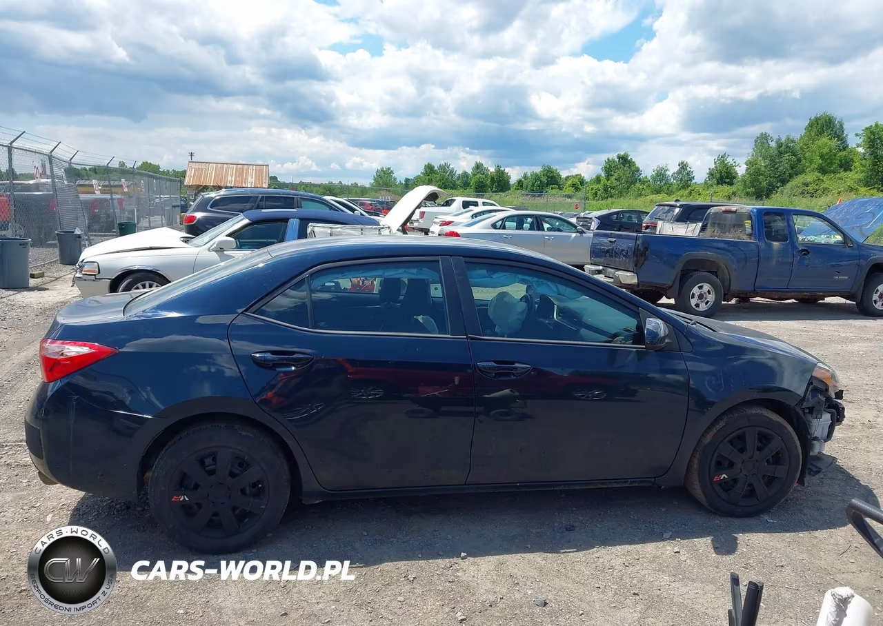 2018 Toyota Corolla Le VIN:2T1BURHEXJC051501 - 13