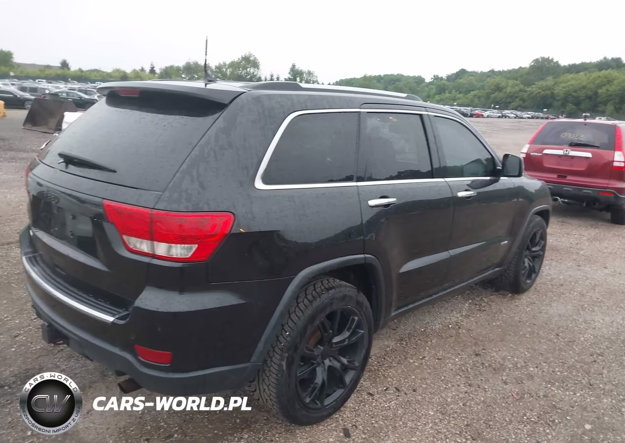 2013 Jeep Grand Cherokee Overland VIN:1C4RJFCT9DC650365 - 4